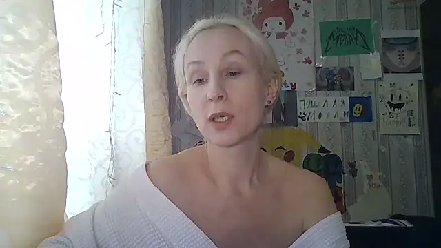 Snapshot of Mariana_har777 chatting on March 1, 2025, 12:01 pm Mariana har777 online show from March 1, 2025, 12:01 pm