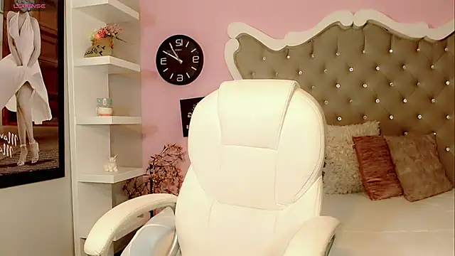 Diva Smith02 online show from January 23, 2025, 11:26 am