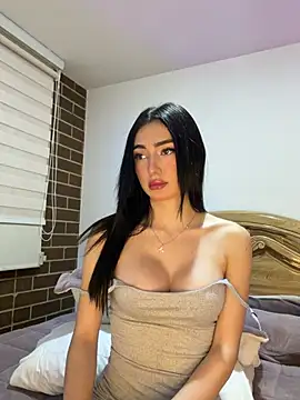 Snapshot of Maddy_Jones chatting on February 12, 2026, 2:22 am Maddy Jones online show from February 12, 2026, 2:22 am