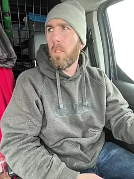 coreyl9718 online show from February 20, 2025, 3:19 pm