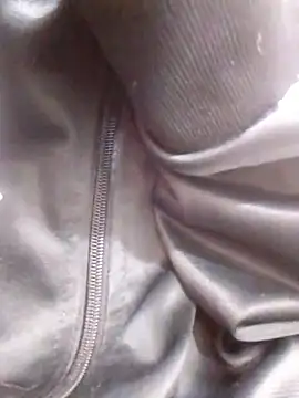 Anniee x online show from September 9, 2025, 12:47 pm