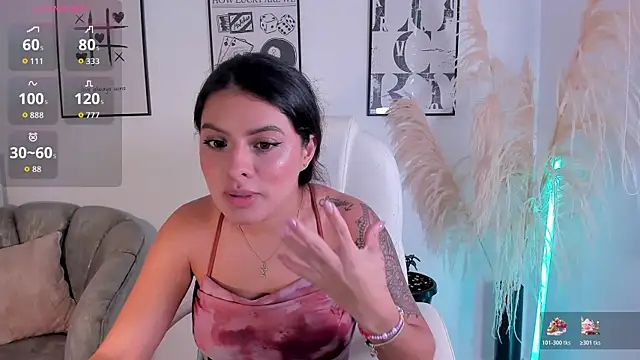 Snapshot of NiiaEvanss chatting on November 21, 2025, 4:17 pm NiiaEvanss online show from November 21, 2025, 4:17 pm