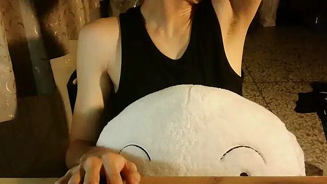 KYU890428 online show from September 11, 2025, 5:35 pm