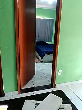 AliceRuivinha2 online show from April 10, 2026, 3:41 pm