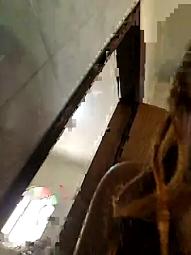 AliceRuivinha2 online show from October 18, 2025, 3:03 pm