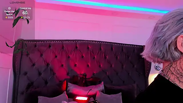 jinxv nuss online show from November 5, 2025, 10:40 am