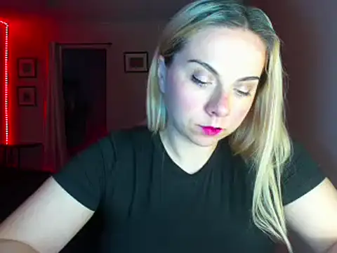 HappyIva online show from October 7, 2025, 11:00 am