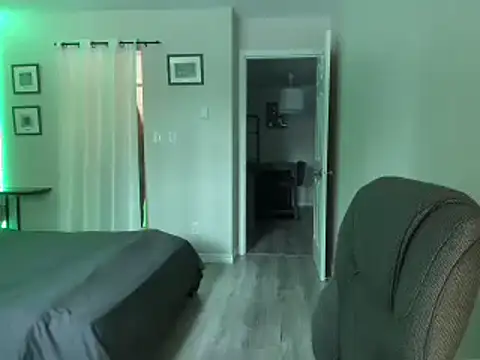 HappyIva online show from September 20, 2025, 8:47 pm