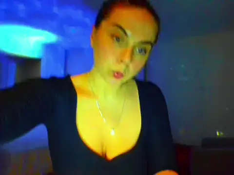 HappyIva online show from February 4, 2025, 12:11 pm