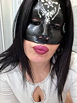 desyree89 online show from February 5, 2026, 2:24 pm