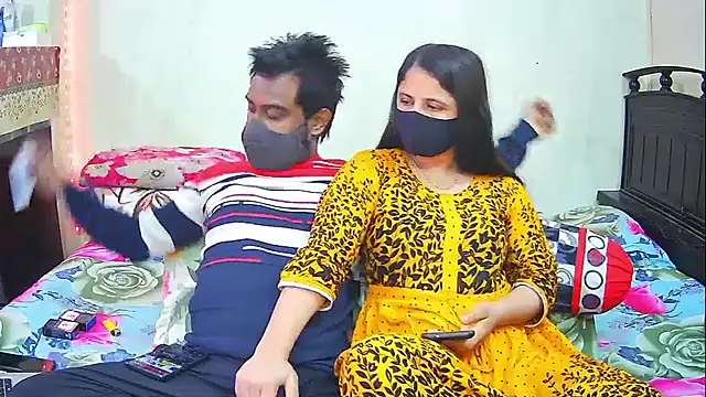 Hot Nila online show from January 11, 2026, 4:08 am