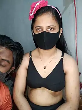 Hot Nila online show from March 16, 2025, 2:43 am