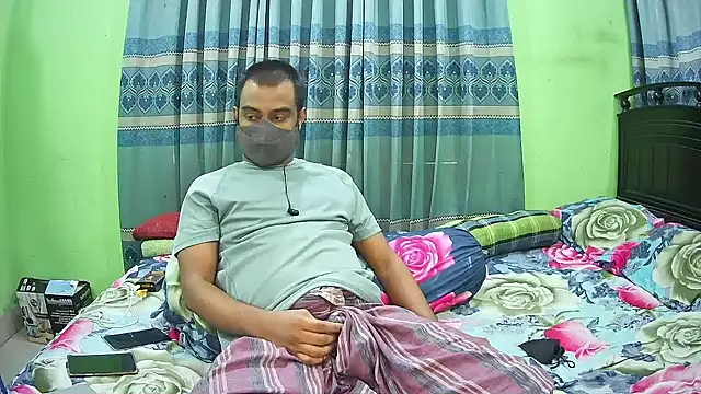 Hot Nila online show from September 18, 2025, 2:58 am