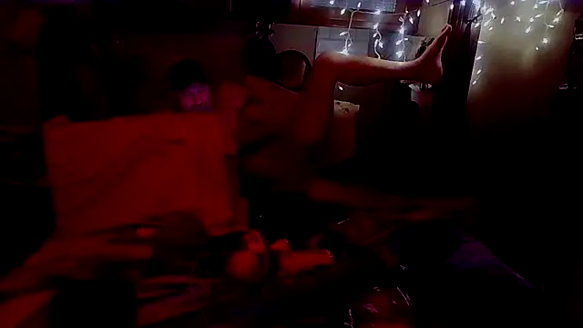 bluedragon0525 online show from November 22, 2025, 8:02 am