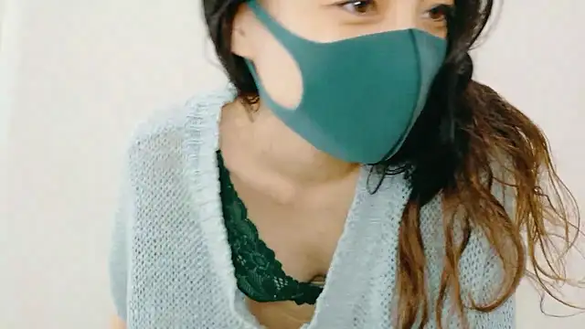 Mary-JP online show from September 13, 2025, 4:34 am