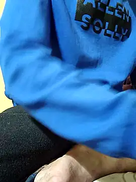 Snapshot of aryan_8051 chatting on January 9, 2025, 5:33 pm aryan 8051 online show from January 9, 2025, 5:33 pm