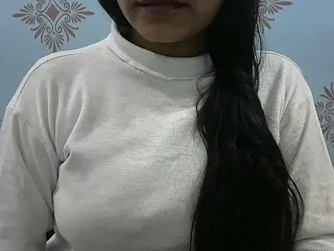 Snapshot of Misha_Sweett chatting on November 26, 2025, 2:17 pm Misha Sweett online show from November 26, 2025, 2:17 pm