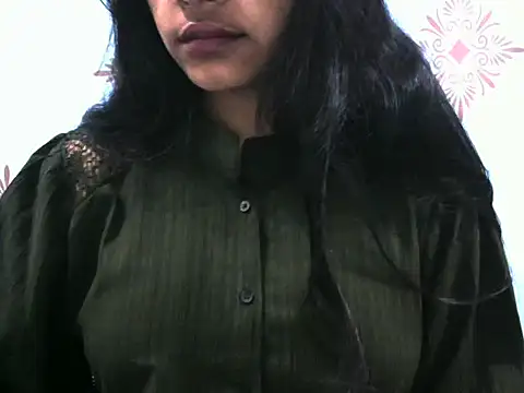 Snapshot of Misha_Sweett chatting on February 13, 2026, 3:28 am Misha Sweett online show from February 13, 2026, 3:28 am