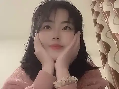 Koi-Serenac online show from February 19, 2025, 11:28 am