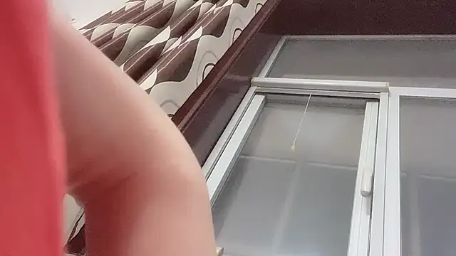 Koi-Serenac online show from March 20, 2025, 12:32 pm