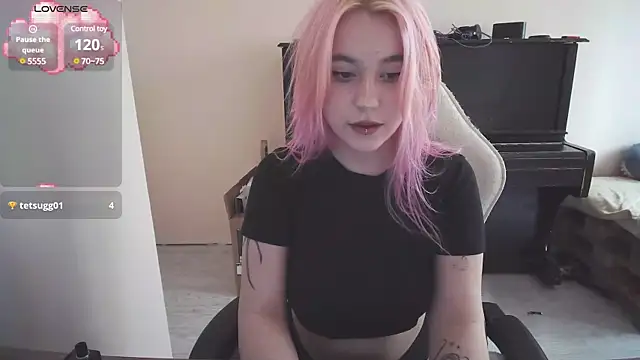 hornyyeva online show from March 19, 2025, 5:41 am