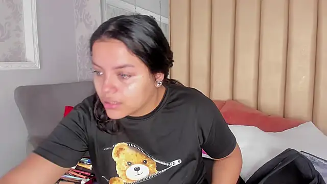 KonyBell online show from November 15, 2025, 1:04 pm