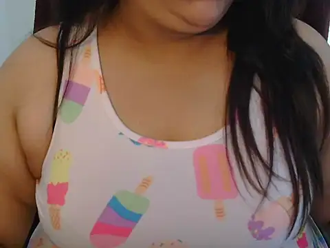 Snapshot of Jenny_lovee chatting on April 21, 2026, 11:06 am Jenny lovee online show from April 21, 2026, 11:06 am