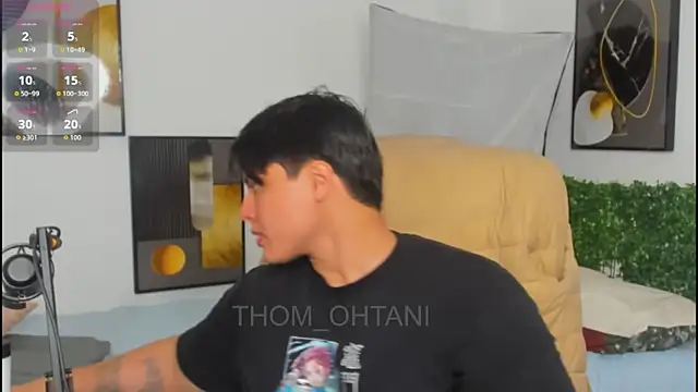 Snapshot of Thom_Ohtani chatting on May 19, 2026, 1:10 am Thom Ohtani online show from May 19, 2026, 1:10 am