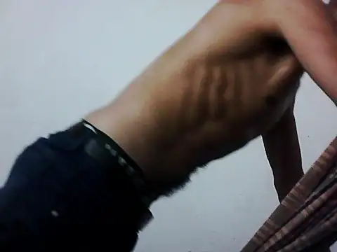 MagrinhoSaradoo online show from November 29, 2025, 1:17 am