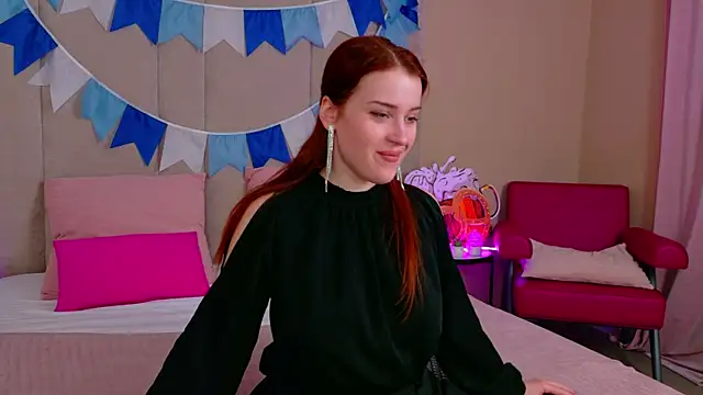 EllieGarson online show from September 27, 2025, 5:08 pm