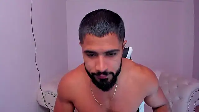 Santiago huntt online show from February 17, 2025, 12:27 pm