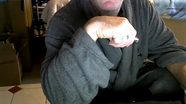 aigledauphin online show from October 2, 2025, 8:18 am