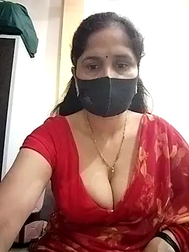 priyancyfun online show from April 14, 2026, 4:28 am