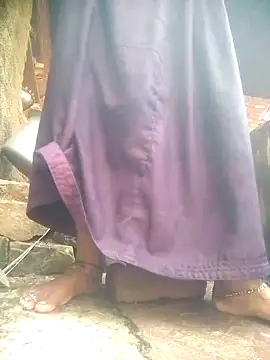 Amaya Bajwa online show from September 24, 2025, 7:04 am