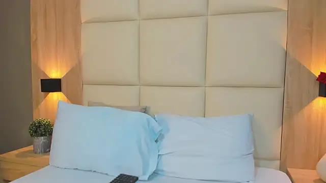 antonella cutie  online show from November 14, 2025, 11:25 am