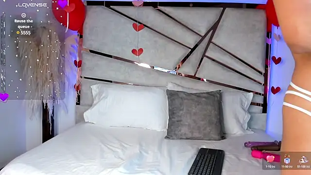 Snapshot of ssofijohnsonx chatting on February 22, 2025, 11:57 am ssofijohnsonx online show from February 22, 2025, 11:57 am