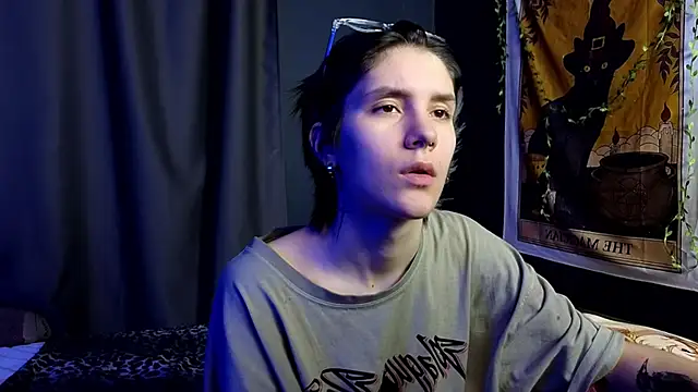 Snapshot of Hyeon_Jin chatting on February 3, 2025, 12:47 am Hyeon Jin online show from February 3, 2025, 12:47 am