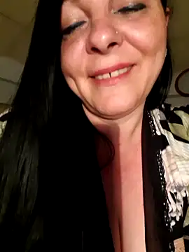 missAmanda69 online show from October 4, 2025, 11:50 pm