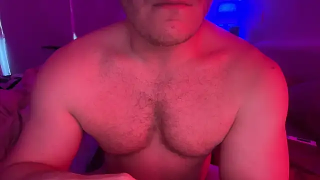 Snapshot of CalvesBro chatting on July 18, 2026, 5:10 pm CalvesBro online show from July 18, 2026, 5:10 pm