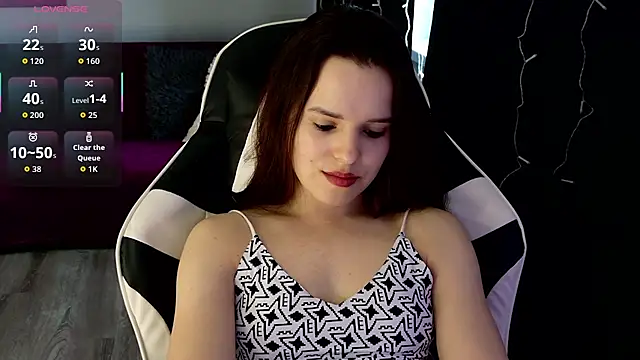 Snapshot of Harleen_Moore chatting on May 29, 2026, 5:13 am Harleen Moore online show from May 29, 2026, 5:13 am