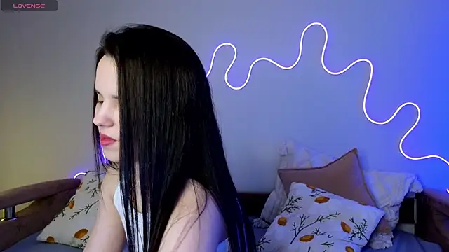 Harleen Moore online show from March 4, 2025, 12:07 am