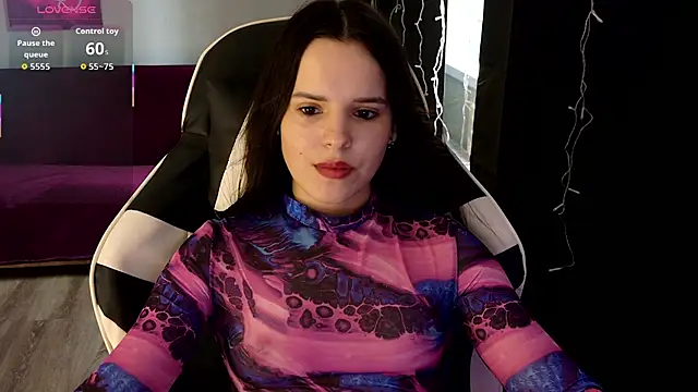Harleen Moore online show from July 28, 2026, 5:59 am