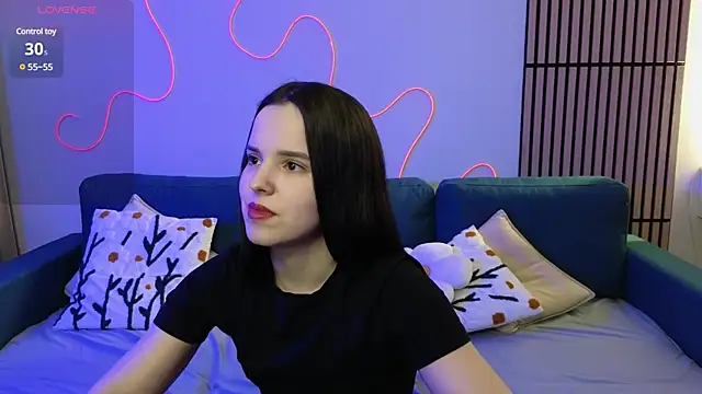 Harleen Moore online show from February 23, 2025, 8:11 pm