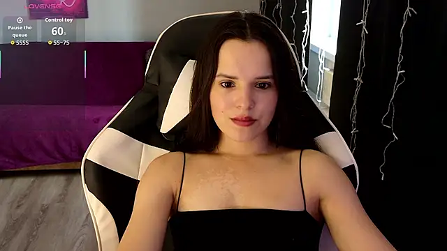 Harleen Moore online show from July 31, 2026, 5:18 am