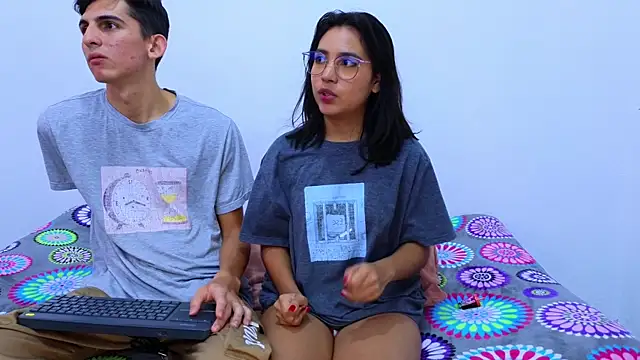 Ana and Leo online show from January 23, 2025, 6:35 pm