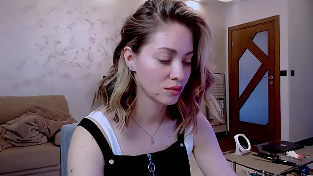 Snapshot of Eroticgiftxxx chatting on March 6, 2025, 1:57 pm Eroticgiftxxx online show from March 6, 2025, 1:57 pm