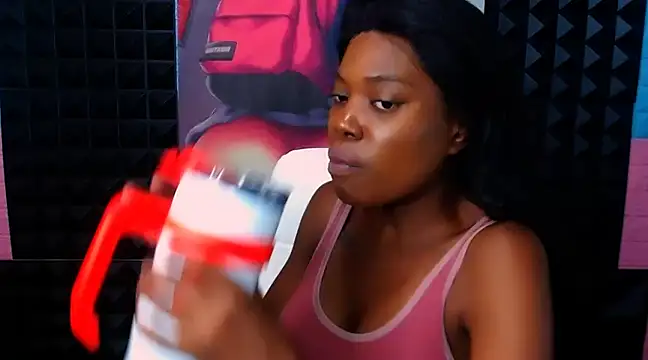 Ebonydivaxxx online show from February 26, 2025, 11:11 am