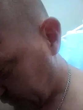 jayjay198080 online show from March 19, 2025, 4:13 pm