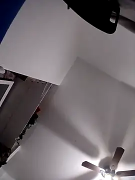 jayjay198080 online show from November 12, 2025, 9:13 am