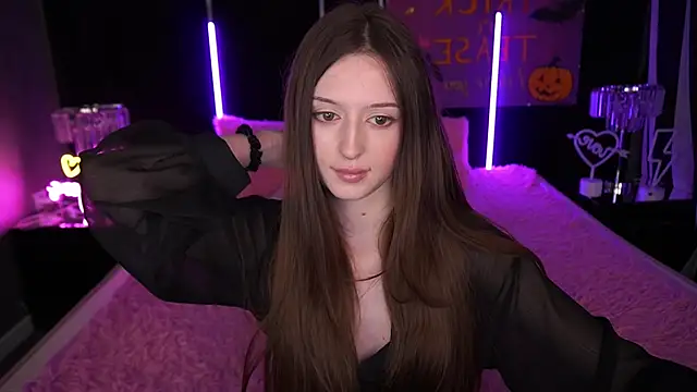 Marmeladkaaa online show from November 6, 2025, 5:06 pm